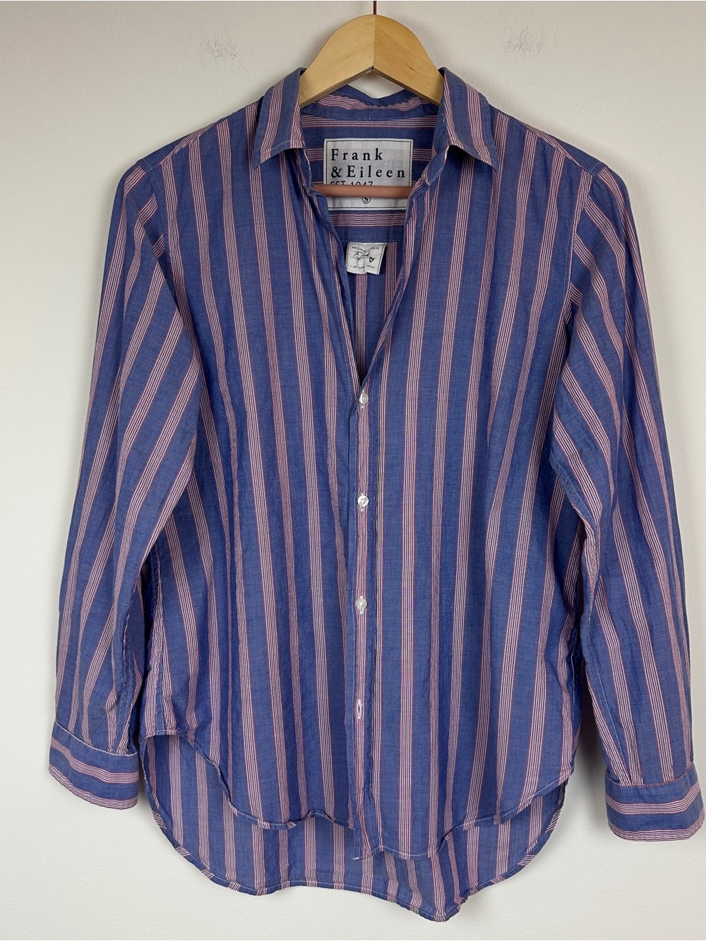 Frank & Eileen Barry Shirt Blue Stripe Button Front Long Sleeve Sz S
